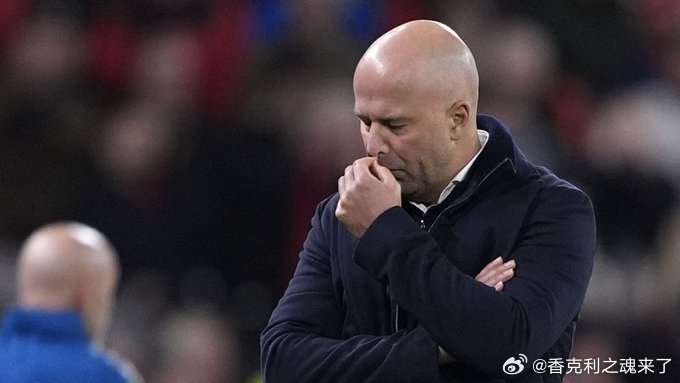 斯洛特：利物浦球员持续进步 未来前景光明