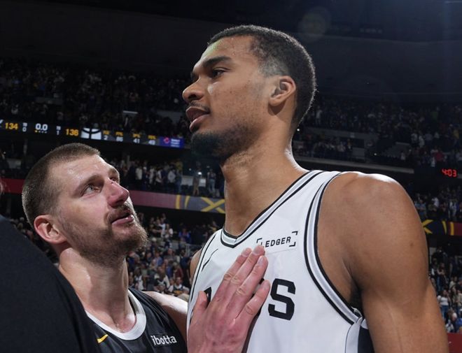 掘金季后赛首战失利暴露阵容隐患